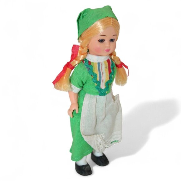 Vintage Irish Nationality Doll In Green Dress & Apron With Blonde Braids - Picture 5 of 7